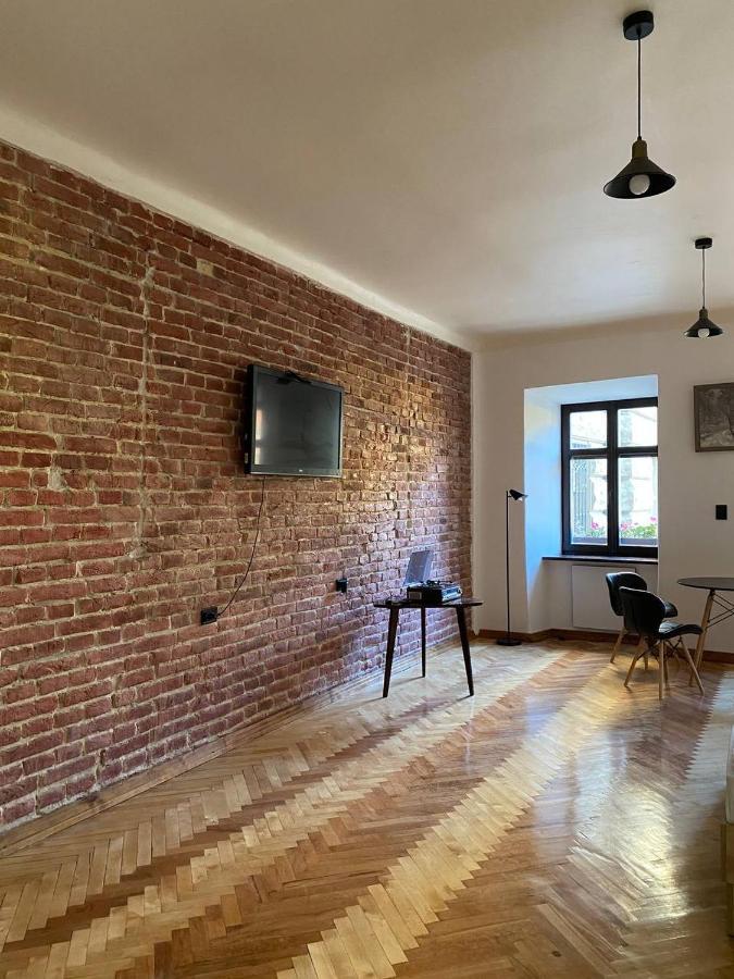Багатомісні Апартаменти На Арсенальній Lviv Extérieur photo